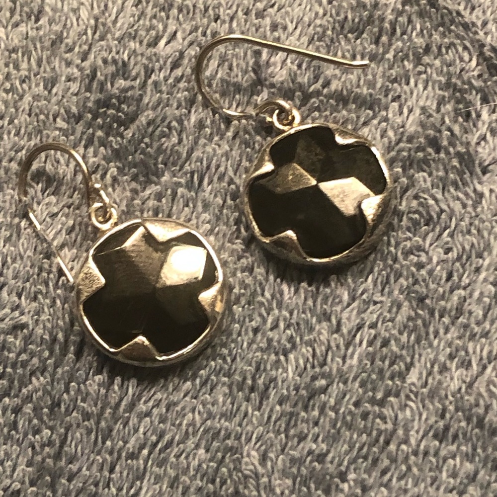 Beautiful onyx cross earrings
